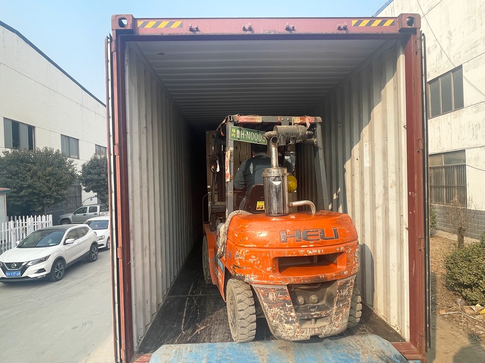 山东k8·凯发公司26台拖车式移动照明车出口澳大利亚悉尼